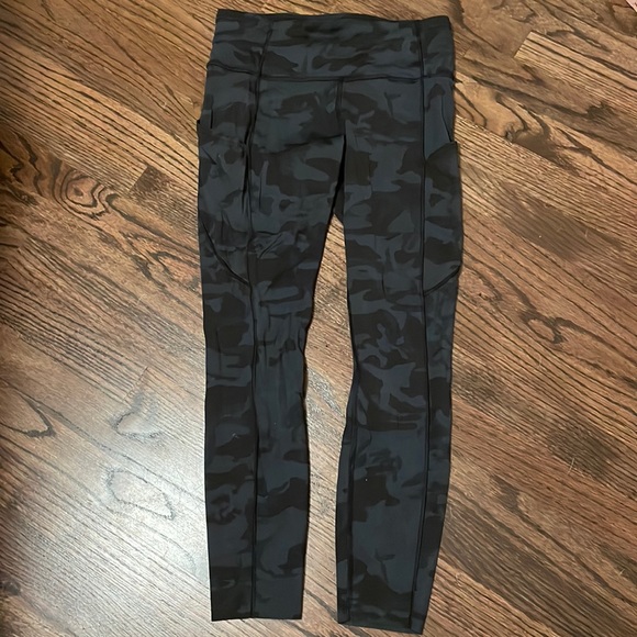 lululemon fast and free leggings - Picture 1 of 4
